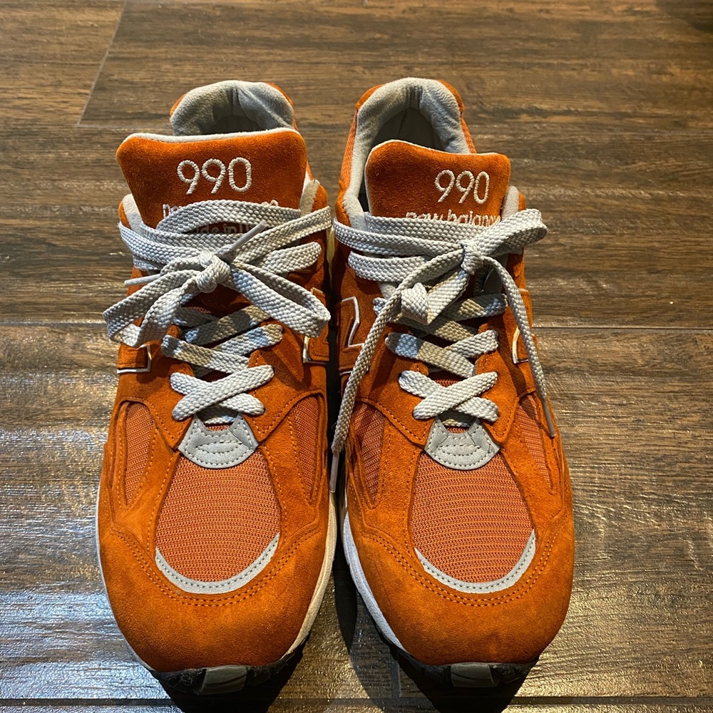 New Balance 990